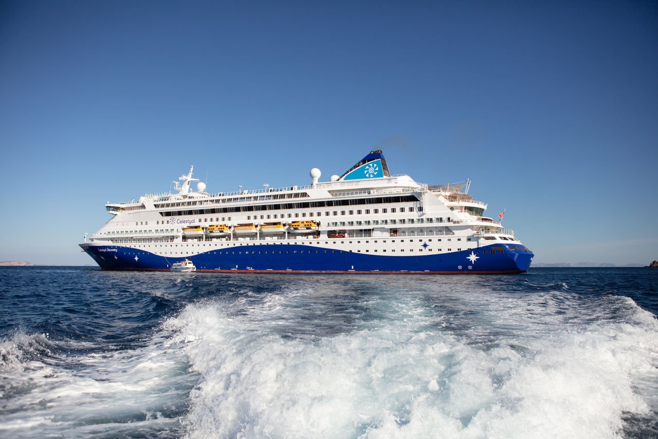 The Cruise Ship